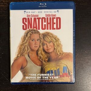 Snatched Blu-ray with Amy Schumer and Goldie Hawn